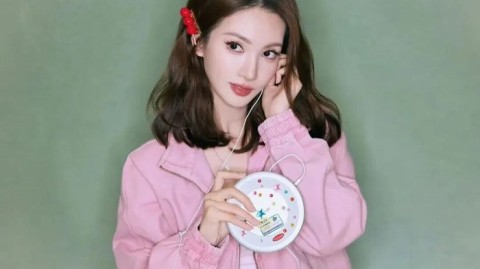 金晨：北舞科班难掩荧幕演技之痛，票房女王凭啥挺过娱乐圈修罗场？