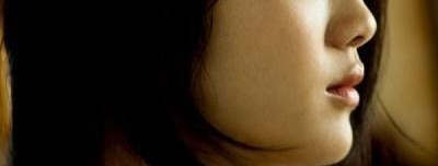 汤唯俏皮生活瞬间：镜头下的灵动少女与生活诗篇