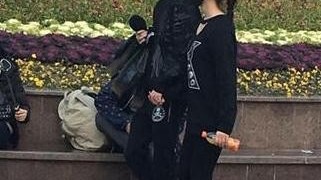 冯绍峰，豪门真相背后的“破局”人生