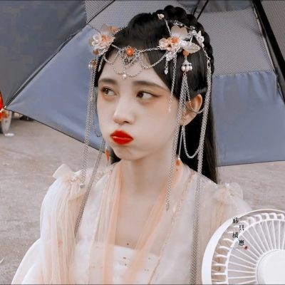 鞠婧祎《花戎》古装仙侠头像，白衣胜雪仙气缭绕，宛若天仙下凡展现古典之美