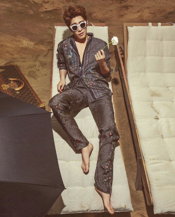 范冰冰举止优雅魅力四射，彰显女王般的强大气场