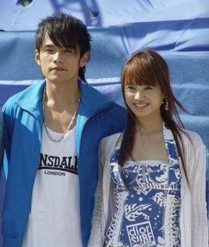 双J十年暗涌：蔡依林从“被劈腿”到天王杀，周杰伦的求而不得！