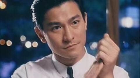 刘德华：40年顶流常青的笨小孩密码