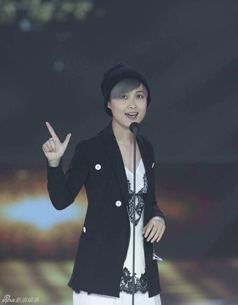 李宇春：21年破茧重生，42岁的她为何还是那个娱乐圈顶流？