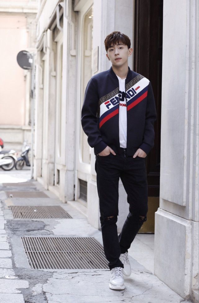 邓伦退圈三年：从顶流沦落洗被子，1.06亿买来一场“人走茶凉”